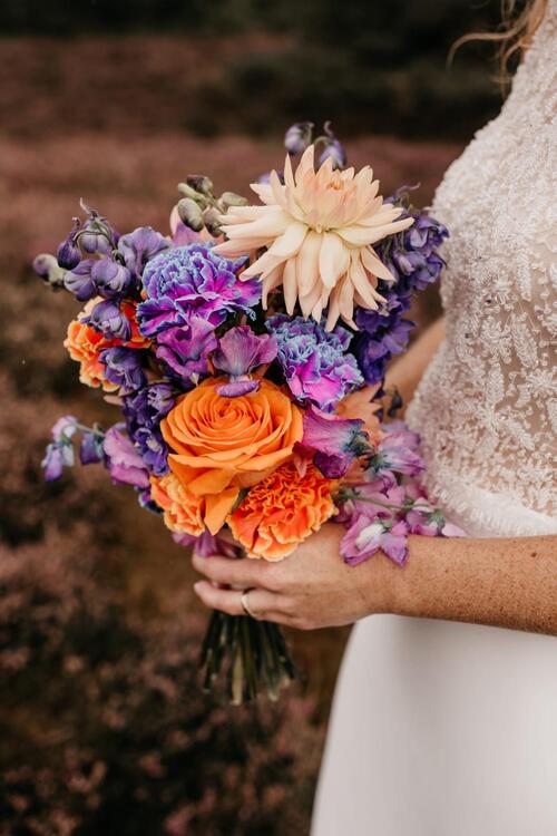 images/annes-mooiste-bloemenstyling%2010.jpg#joomlaImage://local-images/annes-mooiste-bloemenstyling 10.jpg?width=500&height=750