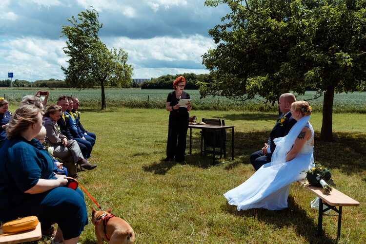 images/jeanny-trouwt-bij-bijzondere-momenten-babs-limburg%206.jpg#joomlaImage://local-images/jeanny-trouwt-bij-bijzondere-momenten-babs-limburg 6.jpg?width=750&height=501