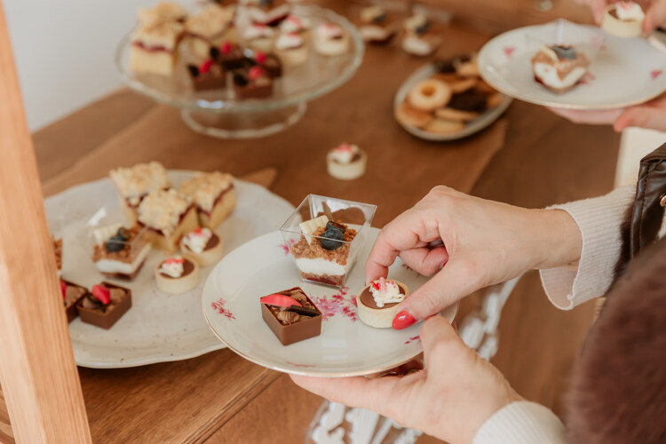 images/lauras-sweats-and-treats%2016.jpg#joomlaImage://local-images/lauras-sweats-and-treats 16.jpg?width=750&height=500