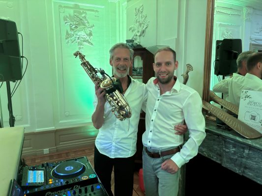 images/montfox-entertainment-sjoerd%209.jpg#joomlaImage://local-images/montfox-entertainment-sjoerd 9.jpg?width=533&height=400