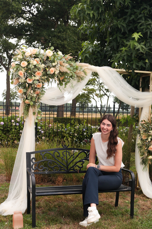 images/styling-by-kate%205.png#joomlaImage://local-images/styling-by-kate 5.png?width=500&height=750